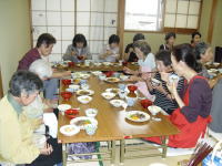 ふれあい昼食交流会の様子